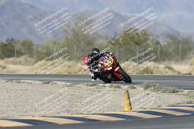 media/Dec-04-2025-Racers Edge (Thu) [[5ebc9f124d]]/3-B Group/1-Session 1 (Turn 7)/